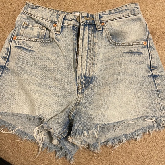 Zara high waisted denim shorts - Picture 1 of 2